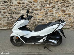 HONDA PCX 125 CC ABS SMART KEY’S ENTIÈREMENT D’ORIGINE *GARANTIE