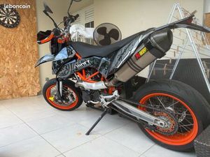 KTM 690 SMCR