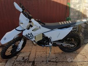 HUSQVARNA TE 300 PRO 2025