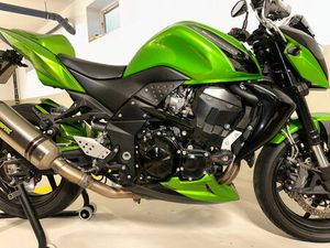 KAWASAKI Z750R GEPFLEGT, WENIG KILOMETER