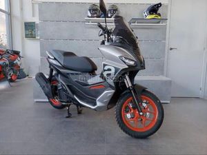 APRILIA - SR GT 125