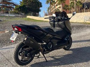 YAMAHA - TMAX 530