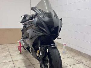 YAMAHA YZF-R7 LUCID BLACK