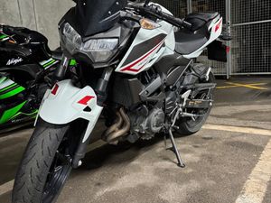 Z 400
