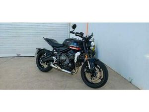TRIUMPH - TRIDENT 660