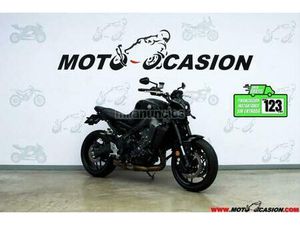 YAMAHA - MT 09