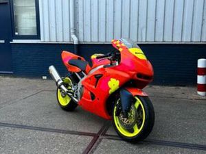 KAWASAKI ZX6R DEZE MAAND VOOR 1500!!! MOET WEG VOOR KERST — MOTOREN | KAWASAKI — MARKTPLAATS