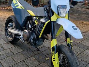 HUSQVARNA SUPERMOTO 701/REMUS/2022/A/