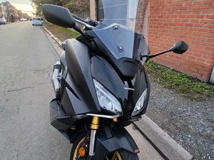 ② HONDA FORZA 750 (4869KM)