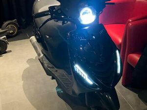 ② PIAGGIO ZIP