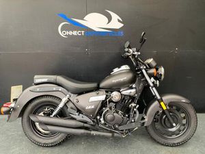 KEEWAY SUPERLIGHT 125 CC LEARNER LEGAL HPI CLEAR CRUISER VERY LOW MILES 1 OWNER