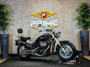 SUZUKI BOULEVARD M800