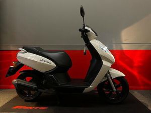 PEUGEOT KISBEE 4-TAKT 50 CC.