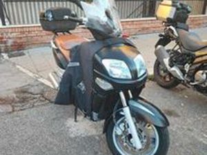 YAMAHA XC 300 - 2005