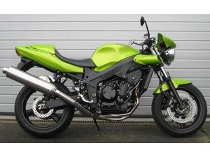 TRIUMPH SPEED FOUR 600 , 1. HAND, GEPFLEGT