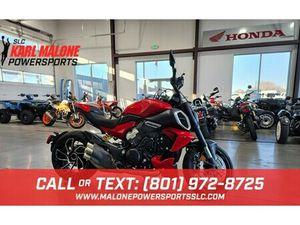 2023 DUCATI DIAVEL V4 DUCATI RED