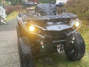 CAN-AM OUTLANDER