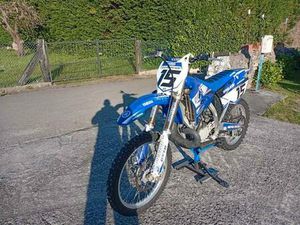 YAMAHA - YZ 250