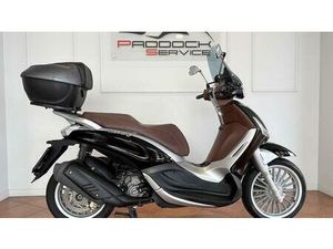 VENDO PIAGGIO BEVERLY 300 I.E. ABS-ASR (2016 - 20) USATA A GUSSOLA (CODICE 9895525) - MOTO.IT