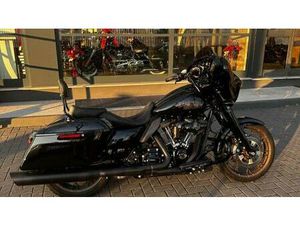 VENDO HARLEY-DAVIDSON STREET GLIDE ST (2022 - 23) USATA A CERNUSCO SUL NAVIGLIO (CODICE 9895841) - MOTO.IT