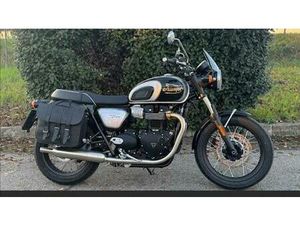VENDO TRIUMPH BONNEVILLE T100 ICON EDITION (2025) USATA A BOLOGNA (CODICE 9895890) - MOTO.IT