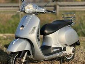 PIAGGIO VESPA 250 GTS