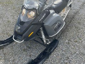 2X KELKKAA MYYNNISSÄ