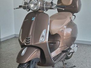 VESPA PRIMAVERA 50