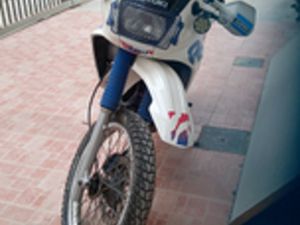 SUZUKI DR RSE 650