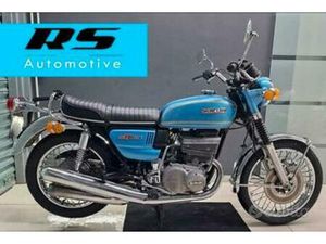 SUZUKI GT 550