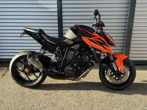 KTM 1290 SUPER DUKE R / SC PROJECT + ZUBEHÖR