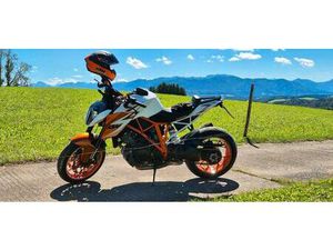 KTM 1290 SUPERDUKE R SE