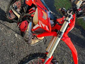 BETA 300 2T 2023 KTM / HUSQVARNA