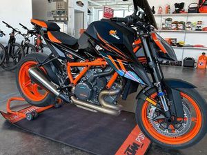 KTM 1290 SUPER DUKE R EVO 2022 TECH PACK