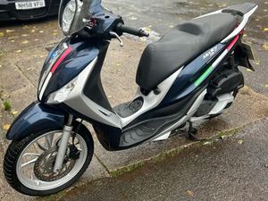 PIAGGIO, MEDLEY, 2018, 125 (CC)