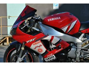VENDO YAMAHA YZF R1 (2000 - 01) USATA A QUINZANO D'OGLIO (CODICE 9895337) - MOTO.IT