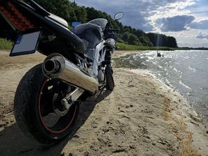 SUZUKI SV 650 S – SPORTOWY MOTOCYKL W ŚWIETNYM STANIE! SLUPCA
