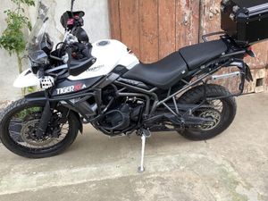 TRIUMPH TIGER 800 XCA