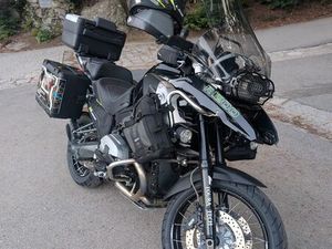 BMW R1200GS TRIPLE BLACK GRIFFHEIZUNG