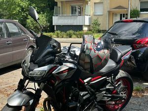 KAWASAKI Z650, TOP ZUSTAND