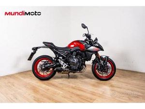 SUZUKI GSX-8S - 2025