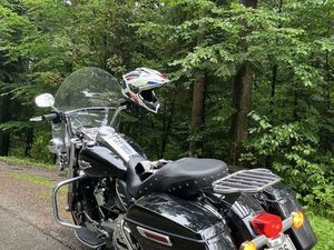 HARLEY-DAVIDSON TOURING ROAD KING FLHR 2022R 107CALI 15TYS KM FOB WISLA MALA