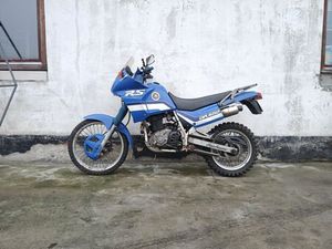 SUZUKI DR 650 RS ZAREJESTROWANA W PL DOSTAWA POD DOM GRATIS KORONOWO