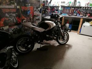 SUZUKI HAYABUSA STREETFIGHTER