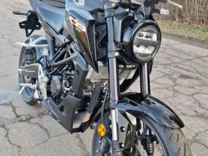 HONDA CB125R MOTOCYKL NOWY MODEL TABLET WILGA