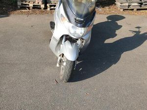 SUZUKI BURGMAN 250 AN