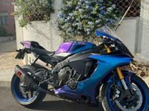 YAMAHA YZF-R1 2019