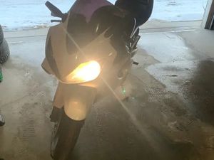 2006 CBR F4I