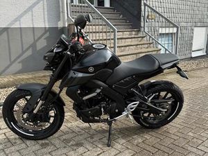YAMAHA MT 125 (2024)