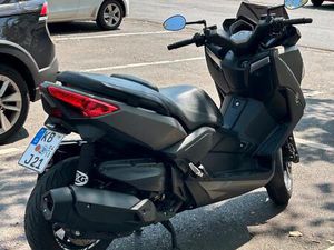 YAMAHA X MAX 400